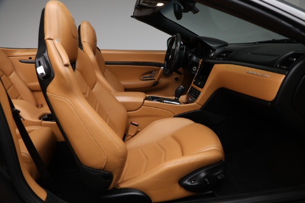 Used 2015 Maserati GranTurismo for sale Sold at Maserati of Greenwich in Greenwich CT 06830 21