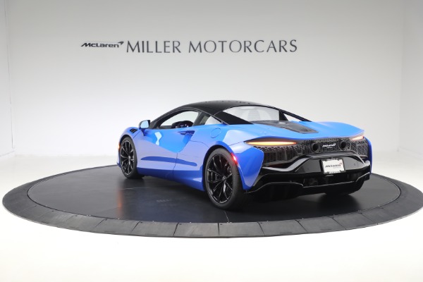 Used 2023 McLaren Artura Performance for sale Call for price at Maserati of Greenwich in Greenwich CT 06830 5