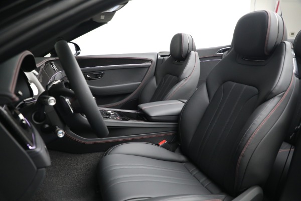 New 2025 Bentley Continental Black Edition for sale $333,700 at Maserati of Greenwich in Greenwich CT 06830 24