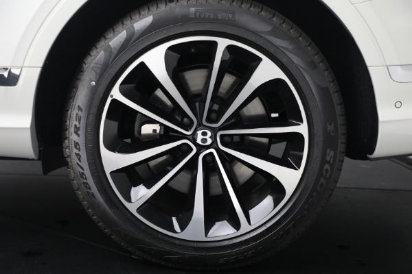 New 2025 Bentley Bentayga V8 for sale $228,660 at Maserati of Greenwich in Greenwich CT 06830 11