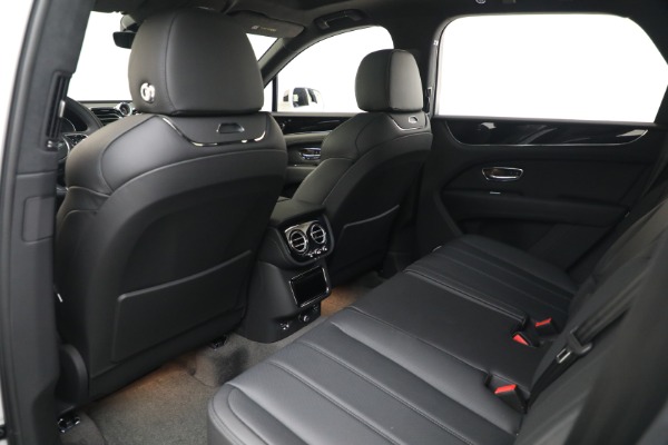 New 2025 Bentley Bentayga V8 for sale $228,660 at Maserati of Greenwich in Greenwich CT 06830 19