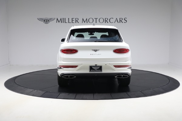 New 2025 Bentley Bentayga V8 for sale $228,660 at Maserati of Greenwich in Greenwich CT 06830 4