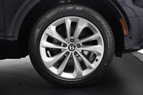 New 2025 Bentley Bentayga V8 for sale Sold at Maserati of Greenwich in Greenwich CT 06830 17