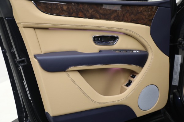 New 2025 Bentley Bentayga V8 for sale Sold at Maserati of Greenwich in Greenwich CT 06830 18