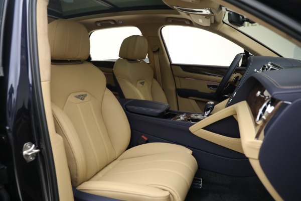 New 2025 Bentley Bentayga V8 for sale Sold at Maserati of Greenwich in Greenwich CT 06830 28