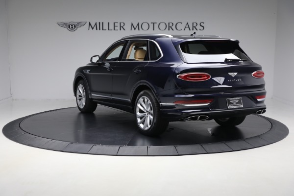 New 2025 Bentley Bentayga V8 for sale Sold at Maserati of Greenwich in Greenwich CT 06830 5