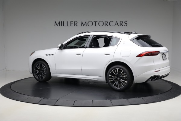 Used 2025 Maserati Grecale for sale $57,550 at Maserati of Greenwich in Greenwich CT 06830 4