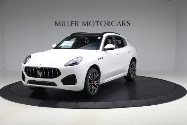 New 2025 Maserati Grecale for sale $81,910 at Maserati of Greenwich in Greenwich CT 06830 12