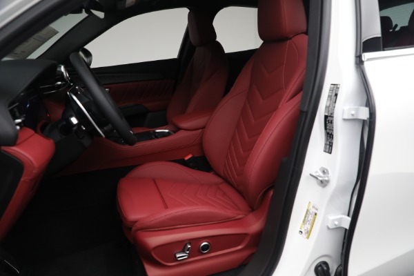 New 2025 Maserati Grecale for sale $81,910 at Maserati of Greenwich in Greenwich CT 06830 15
