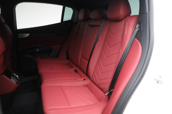 New 2025 Maserati Grecale for sale $81,910 at Maserati of Greenwich in Greenwich CT 06830 21