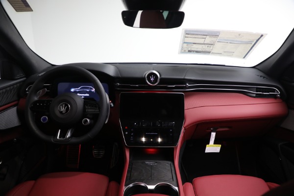 New 2025 Maserati Grecale for sale $81,910 at Maserati of Greenwich in Greenwich CT 06830 22