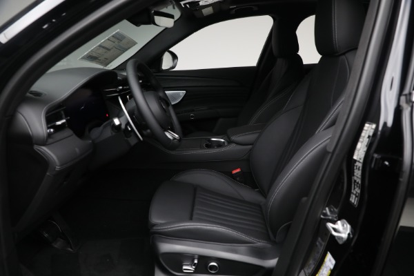 New 2025 Maserati Grecale for sale $71,739 at Maserati of Greenwich in Greenwich CT 06830 14