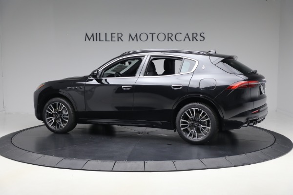 New 2025 Maserati Grecale for sale $71,739 at Maserati of Greenwich in Greenwich CT 06830 3
