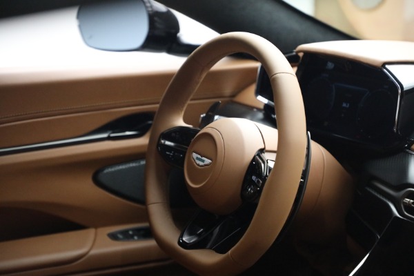 New 2026 Aston Martin Vantage for sale $240,100 at Maserati of Greenwich in Greenwich CT 06830 25