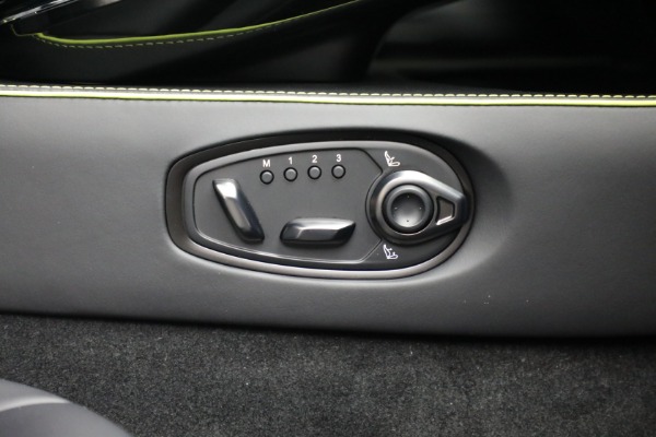 New 2026 Aston Martin Vantage for sale $244,325 at Maserati of Greenwich in Greenwich CT 06830 21