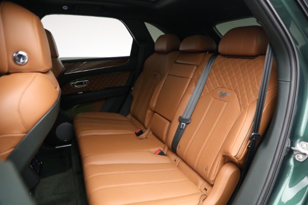 Used 2021 Bentley Bentayga V8 for sale $109,900 at Maserati of Greenwich in Greenwich CT 06830 25