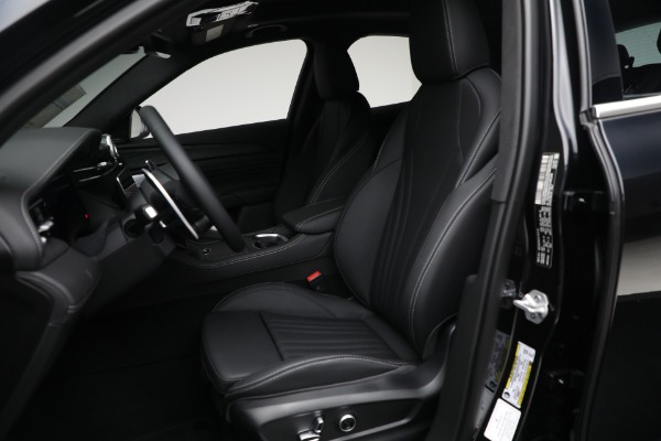 New 2025 Maserati Grecale for sale $71,889 at Maserati of Greenwich in Greenwich CT 06830 15