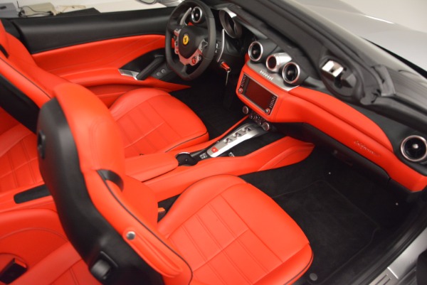 Used 2016 Ferrari California T for sale Sold at Maserati of Greenwich in Greenwich CT 06830 24