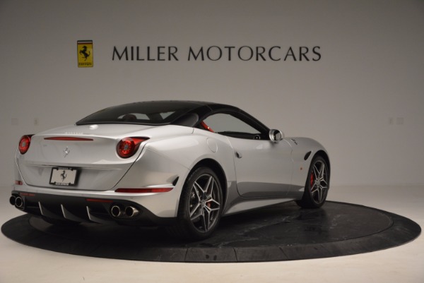 Used 2016 Ferrari California T for sale Sold at Maserati of Greenwich in Greenwich CT 06830 6