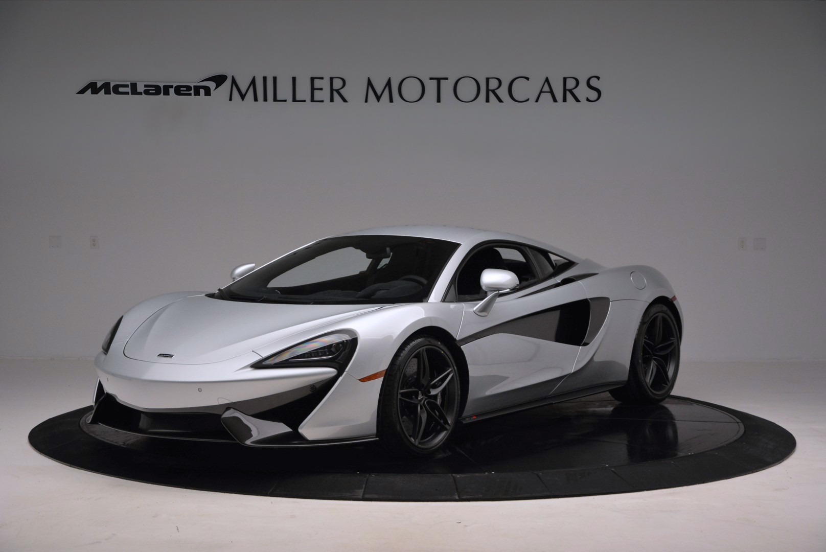 Used 2017 McLaren 570S for sale $179,990 at Maserati of Greenwich in Greenwich CT 06830 1