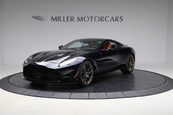 Used 2025 Aston Martin Vanquish for sale $431,900 at Maserati of Greenwich in Greenwich CT 06830 1