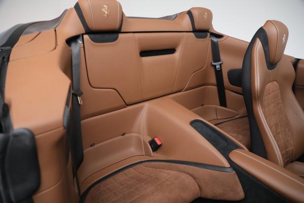 Used 2025 Ferrari Roma Spider for sale $335,900 at Maserati of Greenwich in Greenwich CT 06830 21