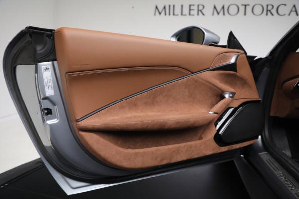 Used 2025 Ferrari Roma Spider for sale $335,900 at Maserati of Greenwich in Greenwich CT 06830 22