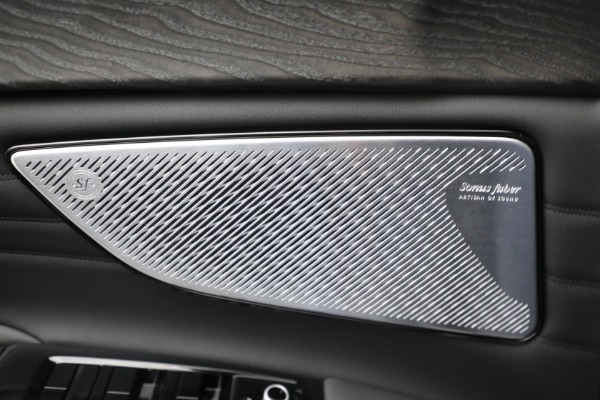 New 2025 Maserati Grecale Modena for sale $82,215 at Maserati of Greenwich in Greenwich CT 06830 24