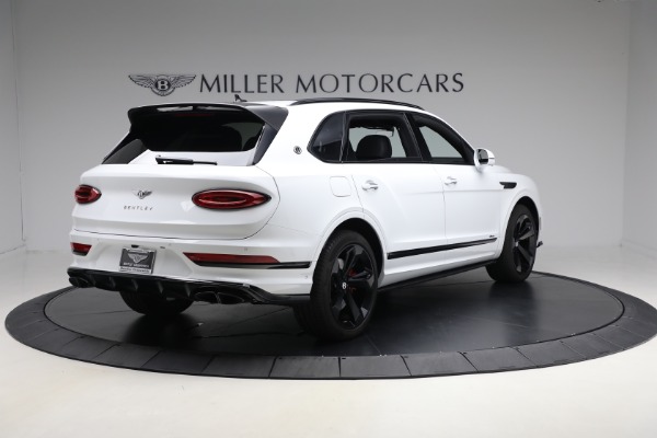 Used 2025 Bentley Bentayga EWB Azure V8 for sale $255,900 at Maserati of Greenwich in Greenwich CT 06830 5