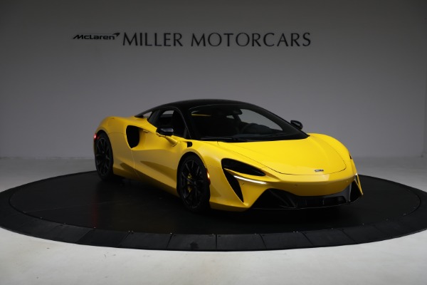 Used 2024 McLaren Artura for sale $193,900 at Maserati of Greenwich in Greenwich CT 06830 11