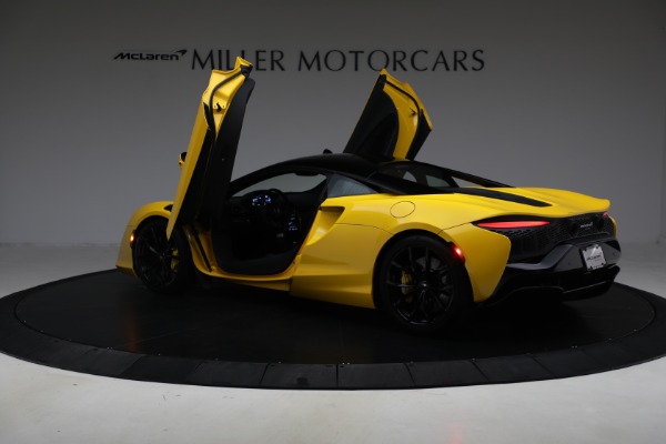 Used 2024 McLaren Artura for sale $193,900 at Maserati of Greenwich in Greenwich CT 06830 16