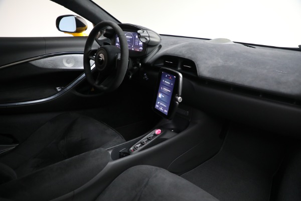 Used 2024 McLaren Artura for sale $193,900 at Maserati of Greenwich in Greenwich CT 06830 26