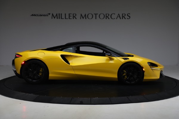 Used 2024 McLaren Artura for sale $193,900 at Maserati of Greenwich in Greenwich CT 06830 9