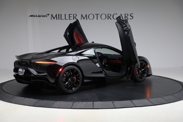 Used 2024 McLaren Artura TechLux for sale $196,900 at Maserati of Greenwich in Greenwich CT 06830 18