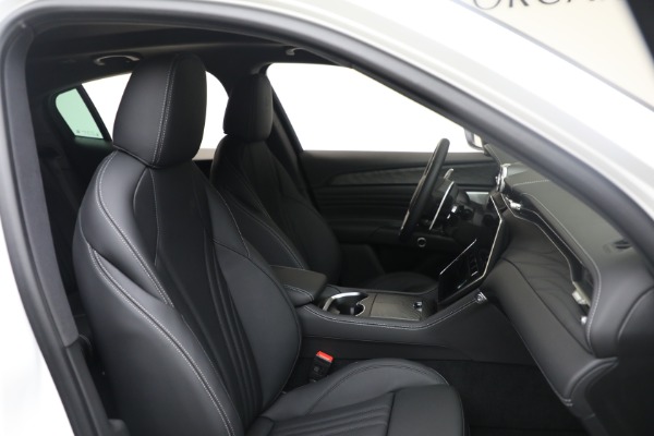 Used 2025 Maserati Grecale Modena for sale $61,116 at Maserati of Greenwich in Greenwich CT 06830 16