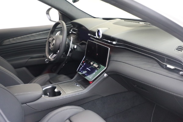 Used 2025 Maserati Grecale Modena for sale $61,116 at Maserati of Greenwich in Greenwich CT 06830 18