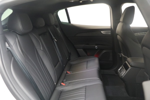 Used 2025 Maserati Grecale Modena for sale $61,116 at Maserati of Greenwich in Greenwich CT 06830 19