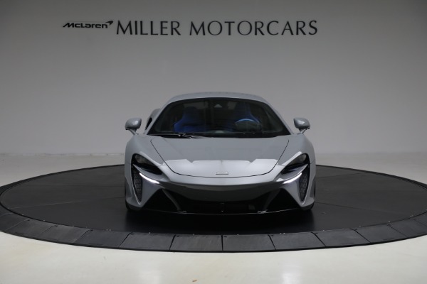 Used 2023 McLaren Artura for sale $184,900 at Maserati of Greenwich in Greenwich CT 06830 12