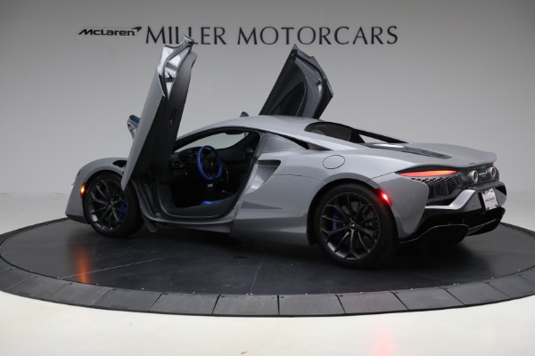 Used 2023 McLaren Artura for sale $184,900 at Maserati of Greenwich in Greenwich CT 06830 16