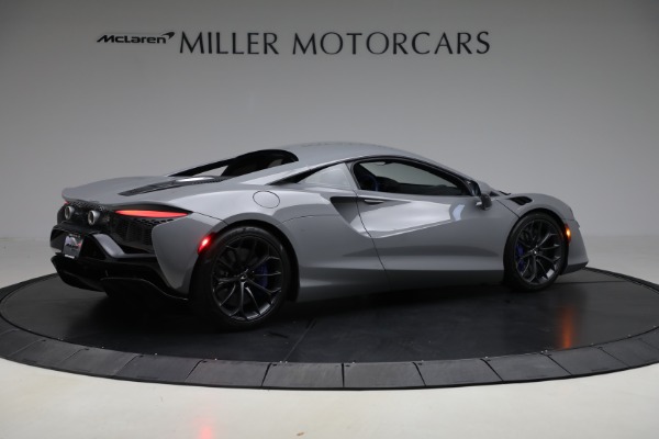 Used 2023 McLaren Artura for sale $184,900 at Maserati of Greenwich in Greenwich CT 06830 8