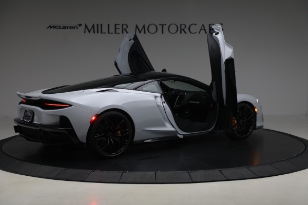 Used 2026 McLaren GTS TechLux for sale $227,900 at Maserati of Greenwich in Greenwich CT 06830 18