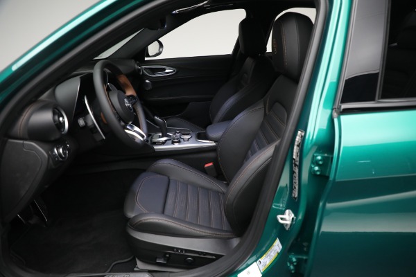 New 2025 Alfa Romeo Giulia Intensa for sale Sold at Maserati of Greenwich in Greenwich CT 06830 16