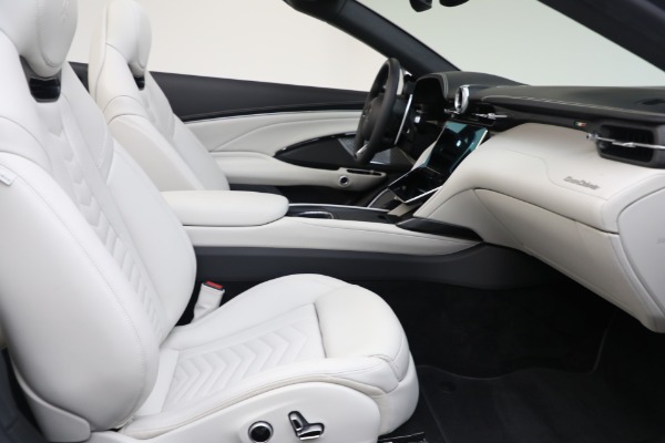 New 2026 Maserati GranCabrio Modena for sale $165,455 at Maserati of Greenwich in Greenwich CT 06830 22