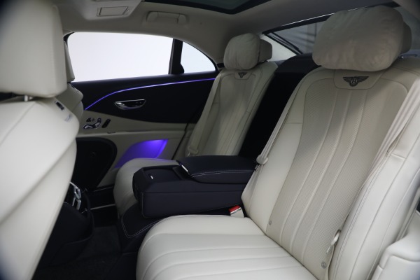 New 2026 Bentley Flying Spur for sale $281,720 at Maserati of Greenwich in Greenwich CT 06830 20