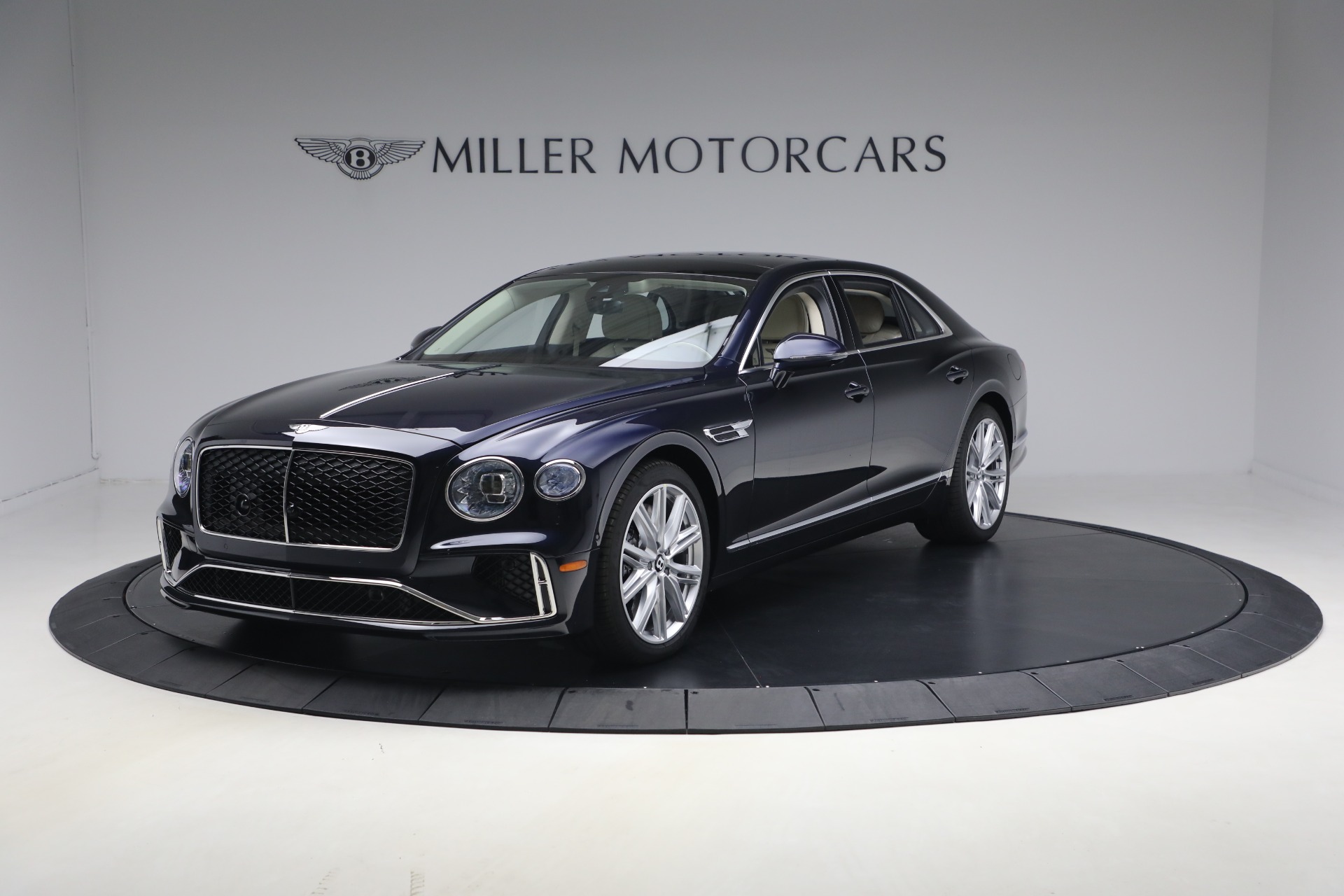 New 2026 Bentley Flying Spur for sale $281,720 at Maserati of Greenwich in Greenwich CT 06830 1