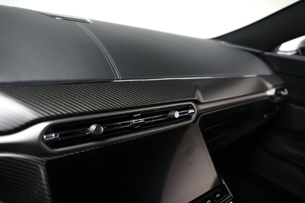 Used 2025 Aston Martin Vantage for sale $189,900 at Maserati of Greenwich in Greenwich CT 06830 21