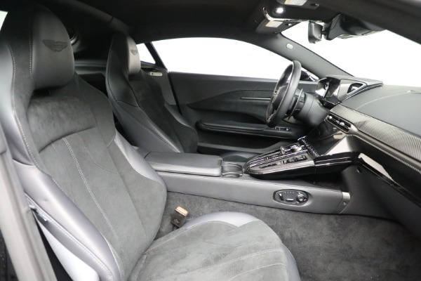 Used 2025 Aston Martin Vantage for sale $189,900 at Maserati of Greenwich in Greenwich CT 06830 25