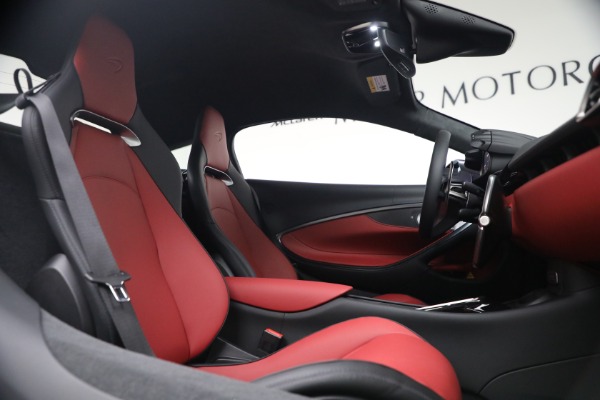New 2026 McLaren Artura TechLux for sale $298,400 at Maserati of Greenwich in Greenwich CT 06830 24