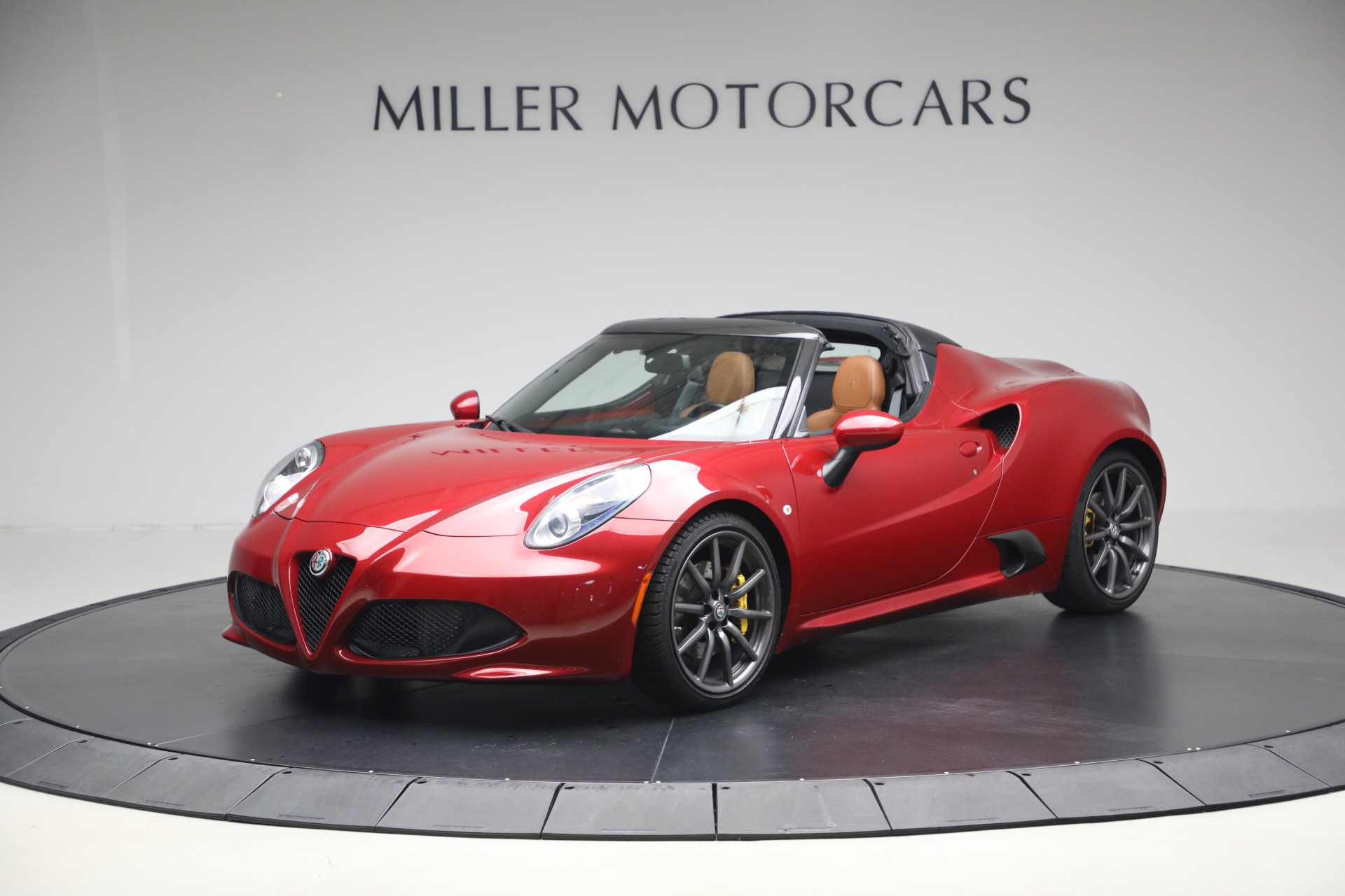 Used 2020 Alfa Romeo 4C Spider for sale Sold at Maserati of Greenwich in Greenwich CT 06830 1