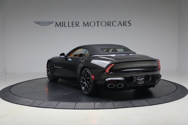 New 2026 Aston Martin Vanquish Volante for sale $581,800 at Maserati of Greenwich in Greenwich CT 06830 17